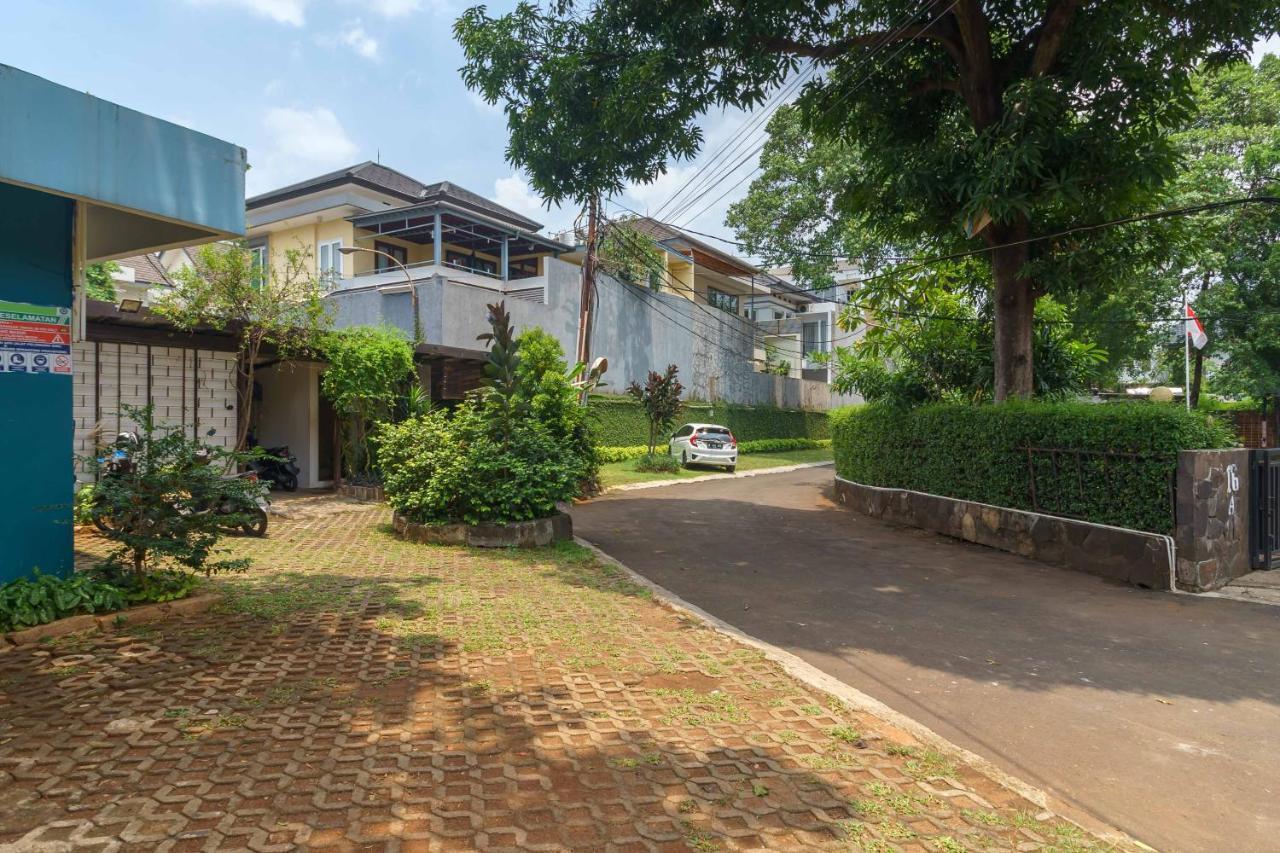 Hotel Reddoorz Near Kemang Raya Jakarta